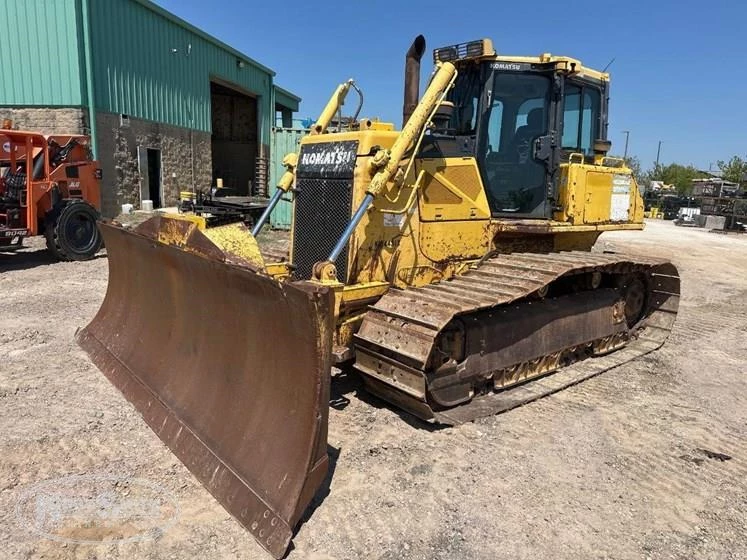 Used Komatsu Dozer